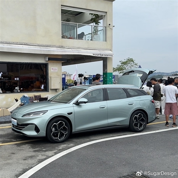 造普通百姓買得起的旅行車！比亞迪海豹06旅行版實(shí)車曝光