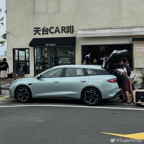 造普通百姓買得起的旅行車！比亞迪海豹06旅行版實(shí)車曝光